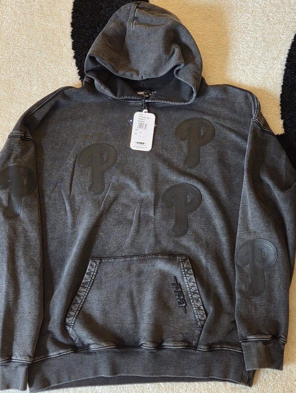 PRO STANDARD PHILADELPHIA PHILLIES PATCH HOODIE